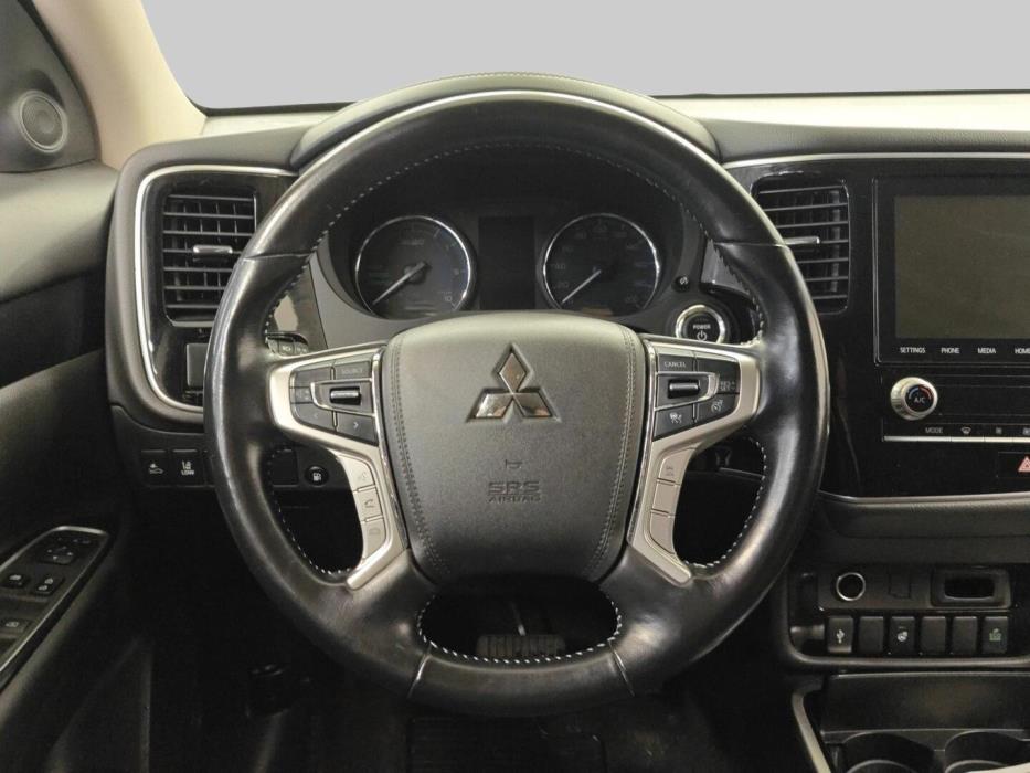 MITSUBISHI Outlander PHEV 2020