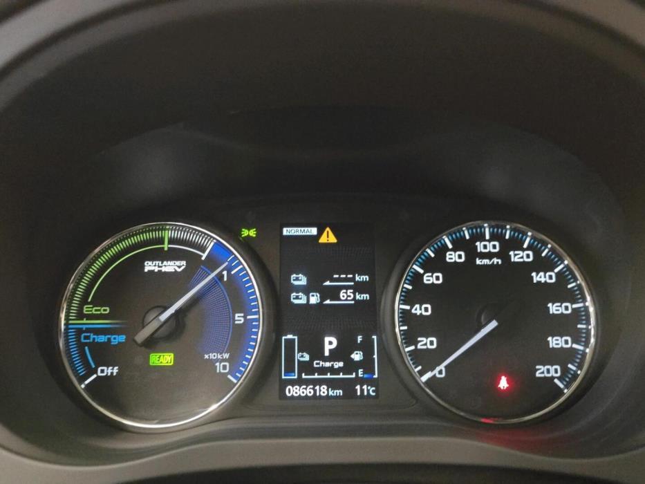 MITSUBISHI Outlander PHEV 2020