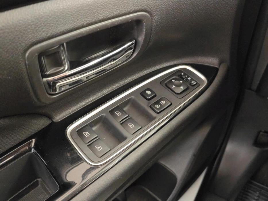 MITSUBISHI Outlander PHEV 2020