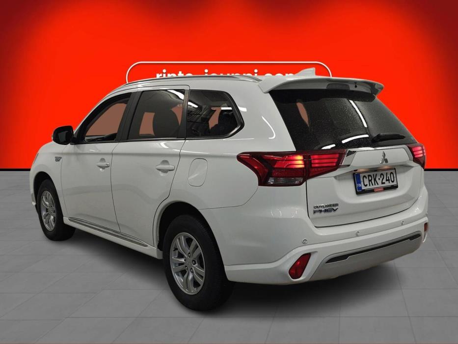 MITSUBISHI Outlander PHEV 2020
