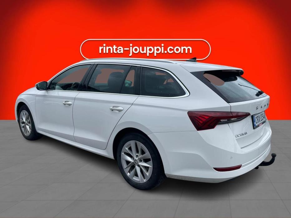 SKODA OCTAVIA 2024