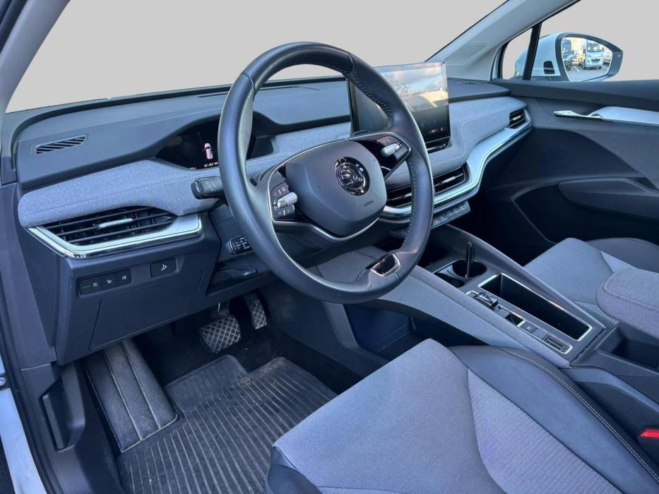 SKODA Enyaq 2024