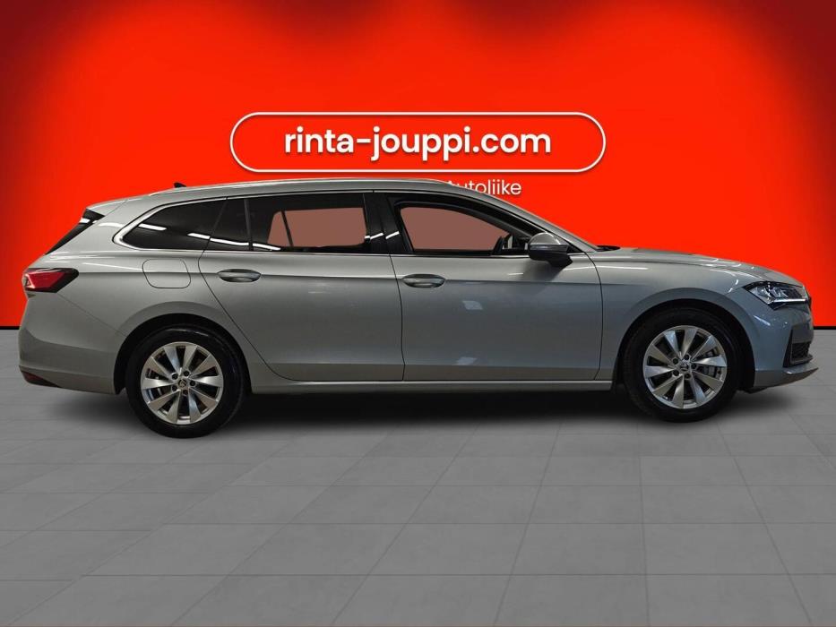 SKODA Superb 2024