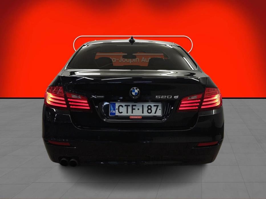 BMW 520 2015