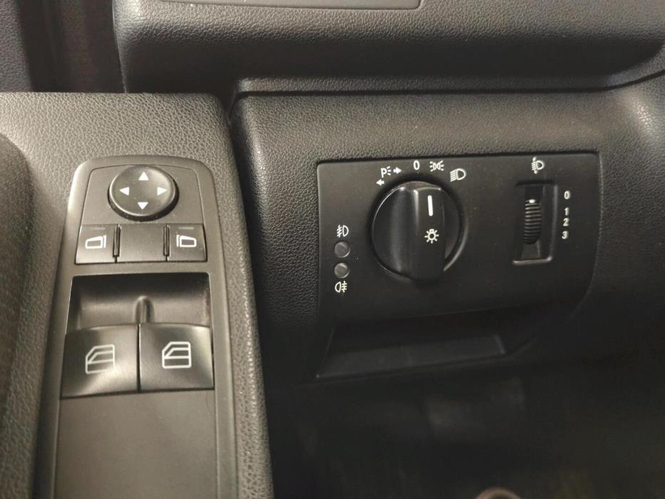 MERCEDES-BENZ A 2007