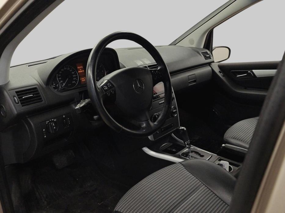 MERCEDES-BENZ A 2007