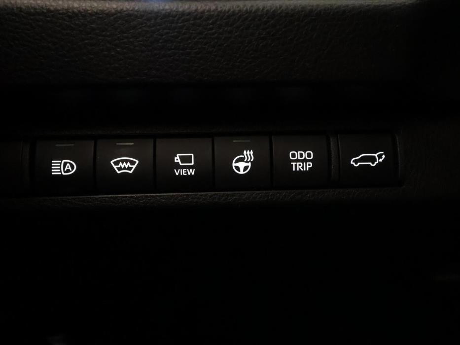 TOYOTA RAV4 2023