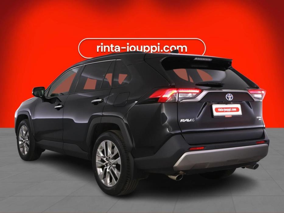 TOYOTA RAV4 2023