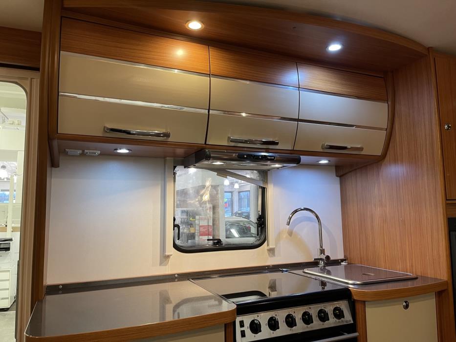 ADRIA 743 UP 2013