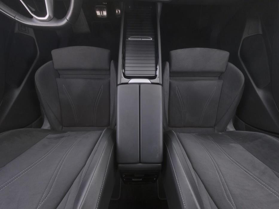 VOLKSWAGEN ID.7 2025