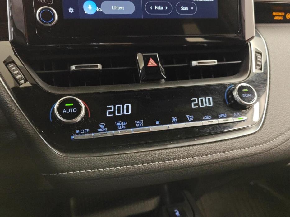 TOYOTA Corolla 2022