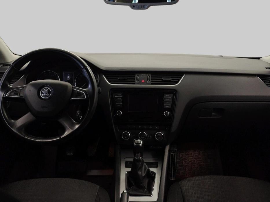 SKODA Octavia 2014