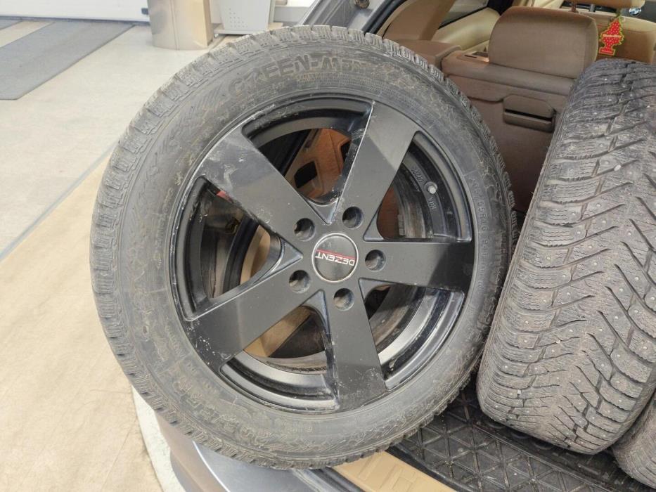 BMW 320 2009