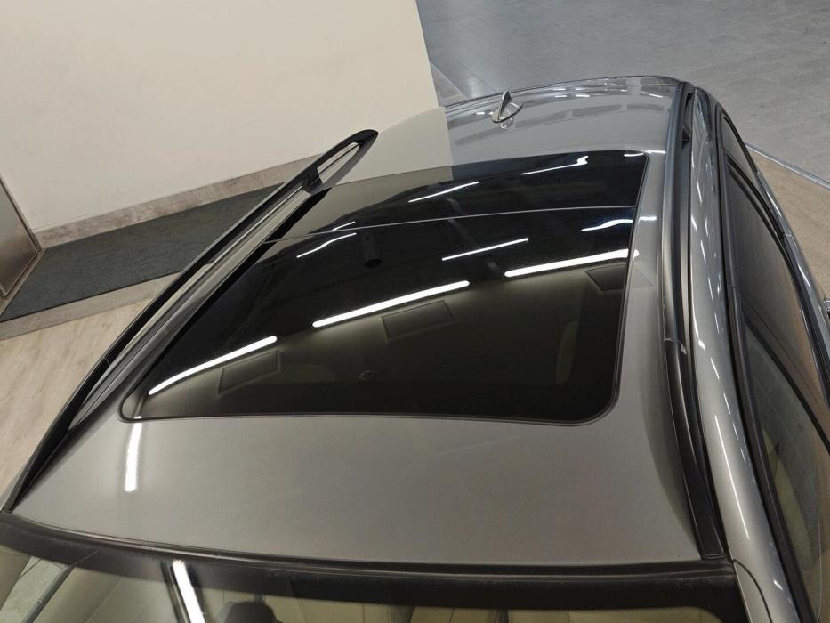 BMW 320 2009