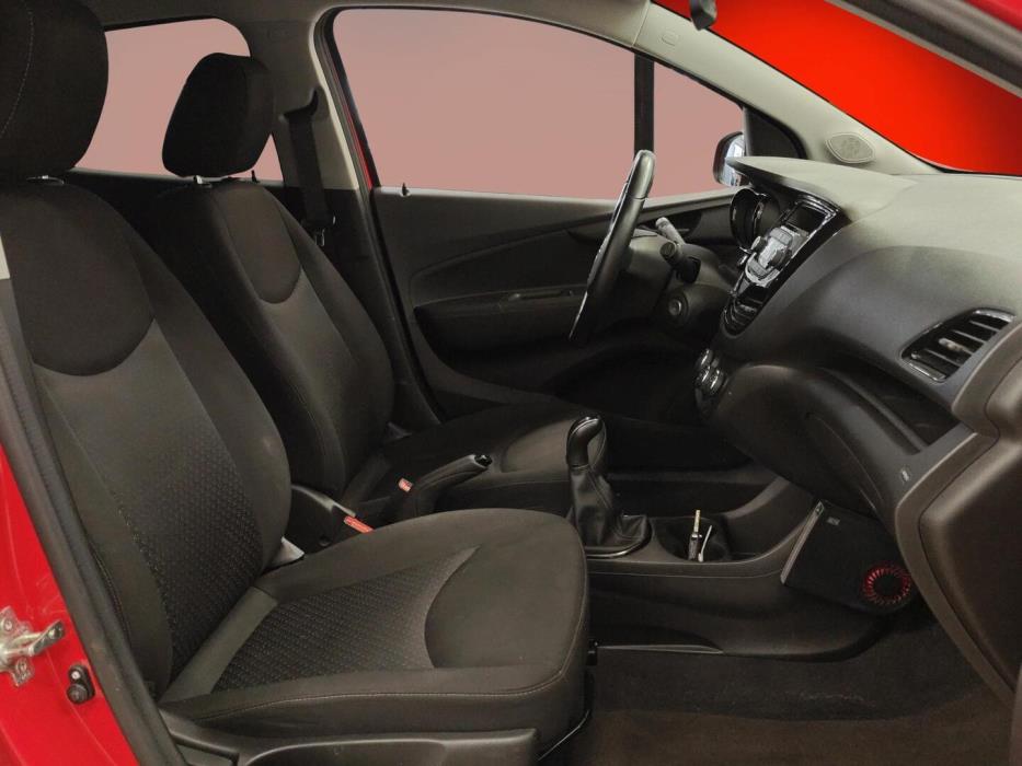 OPEL Karl 2016