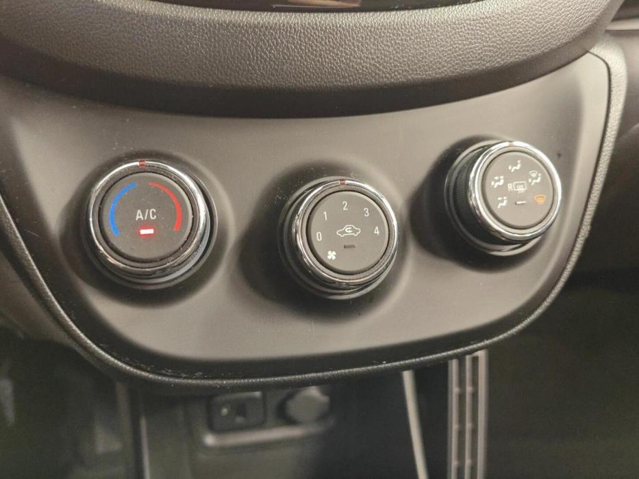 OPEL Karl 2016