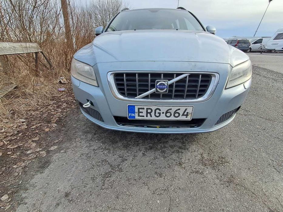 VOLVO V70 2007