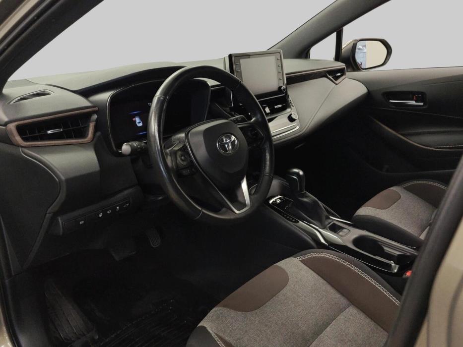 TOYOTA Corolla 2021