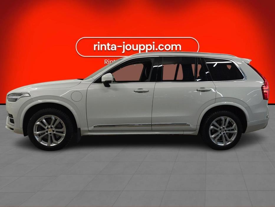 VOLVO XC90 2021