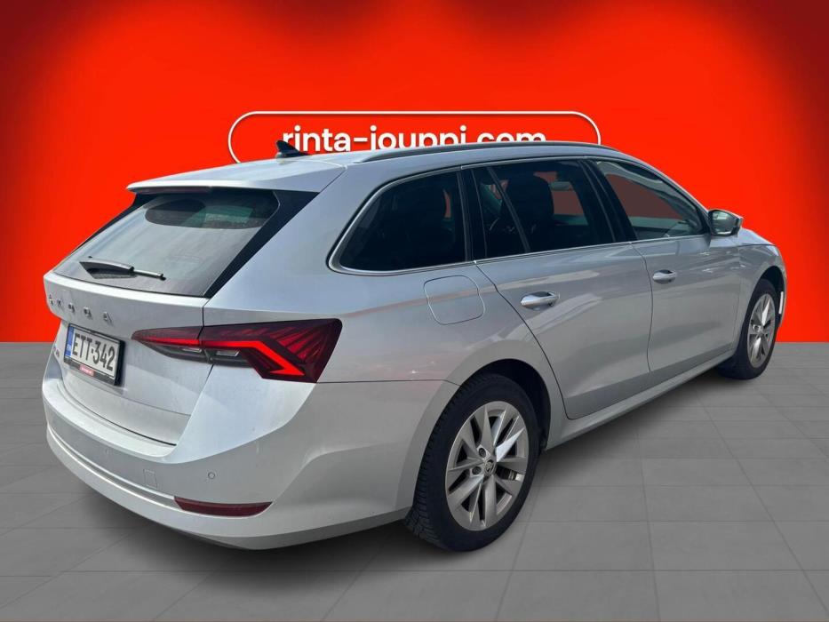 SKODA Octavia 2021