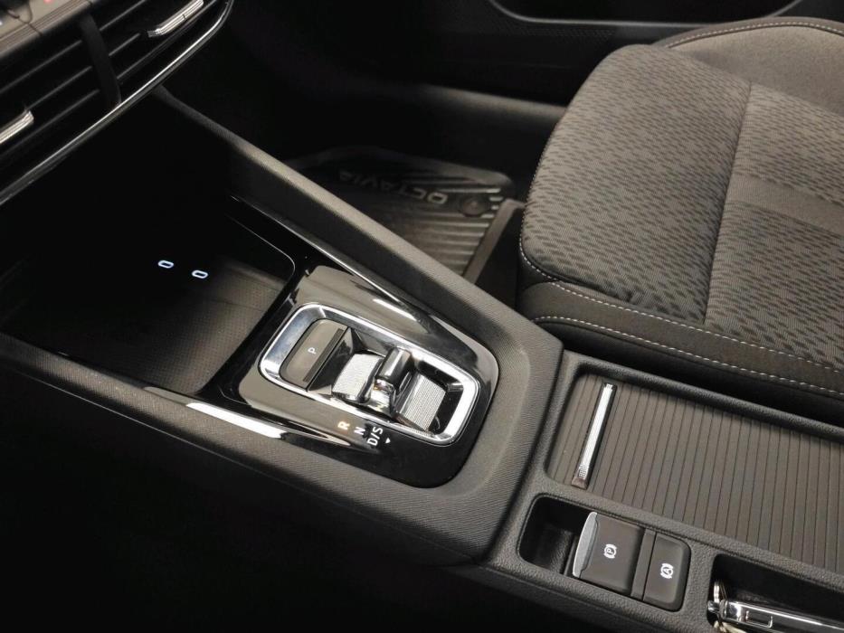 SKODA Octavia 2021