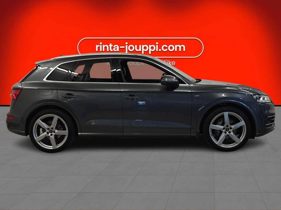 AUDI Q5 2020