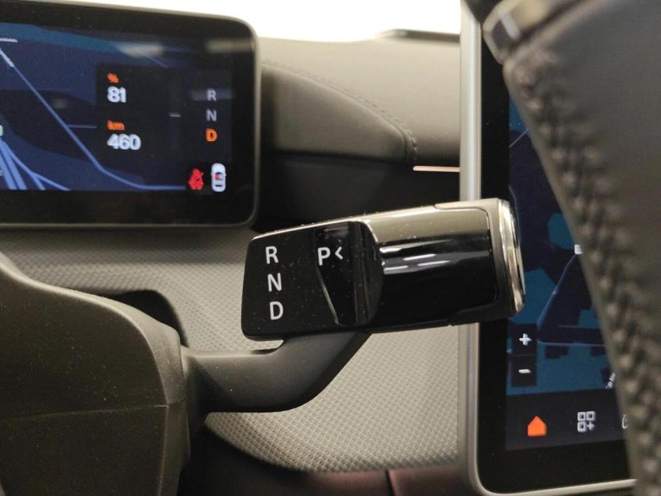 POLESTAR 4 2025