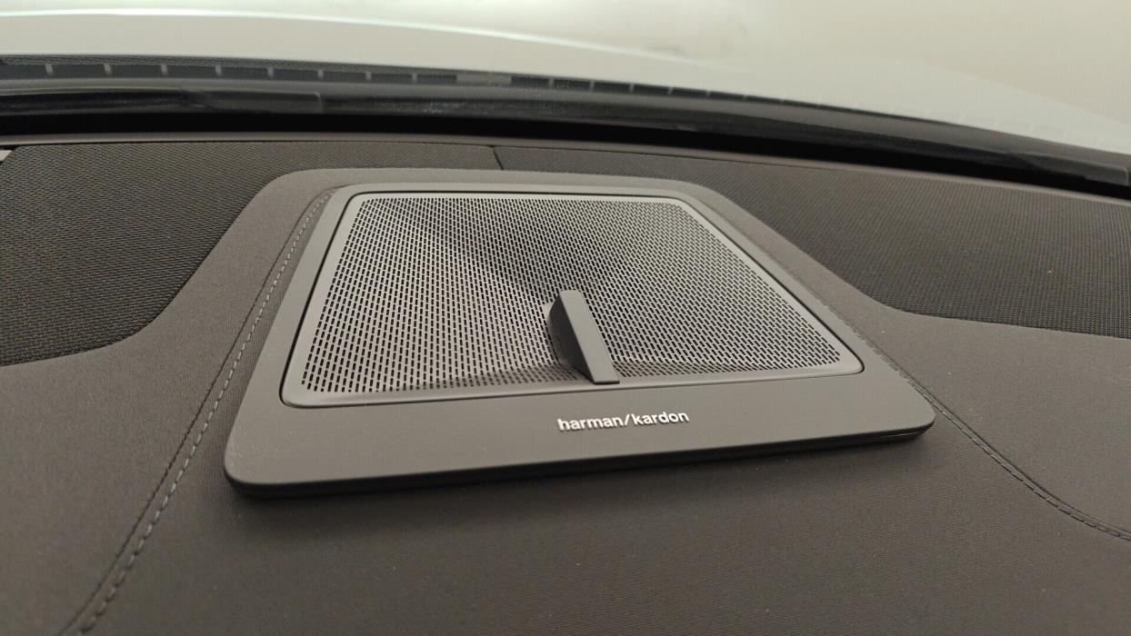 POLESTAR 4 2025