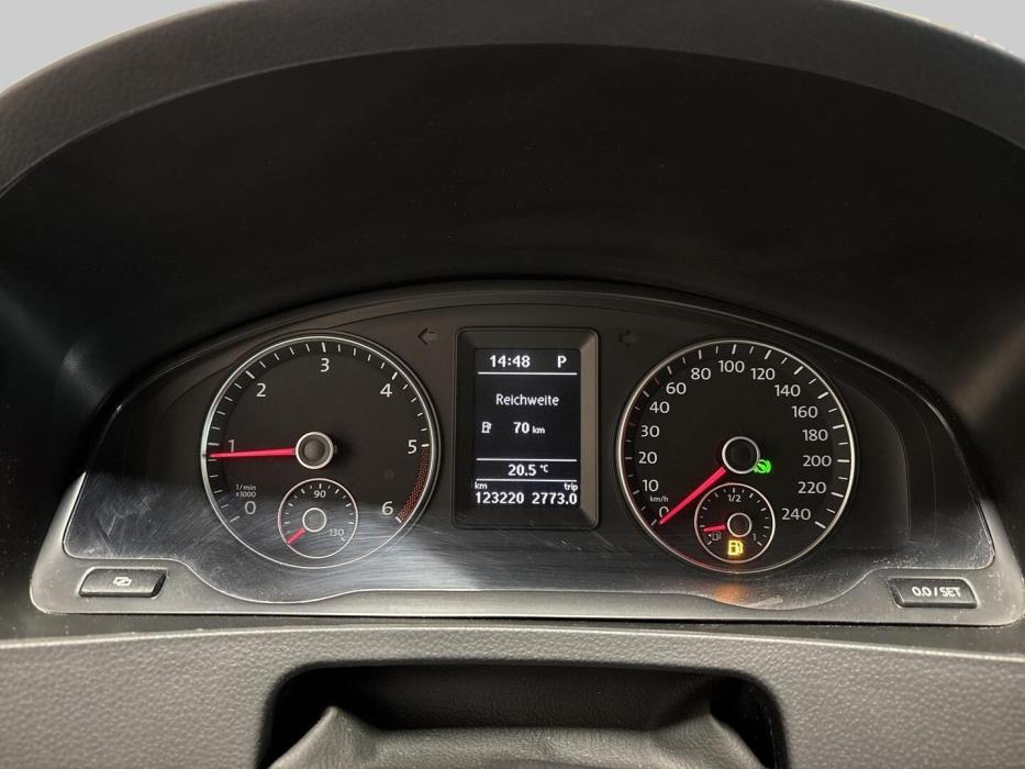VOLKSWAGEN Caravelle 2010