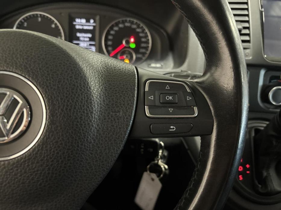 VOLKSWAGEN Caravelle 2010