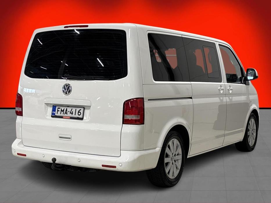 VOLKSWAGEN Caravelle 2010