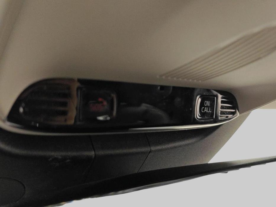 VOLVO V90 Cross Country 2017