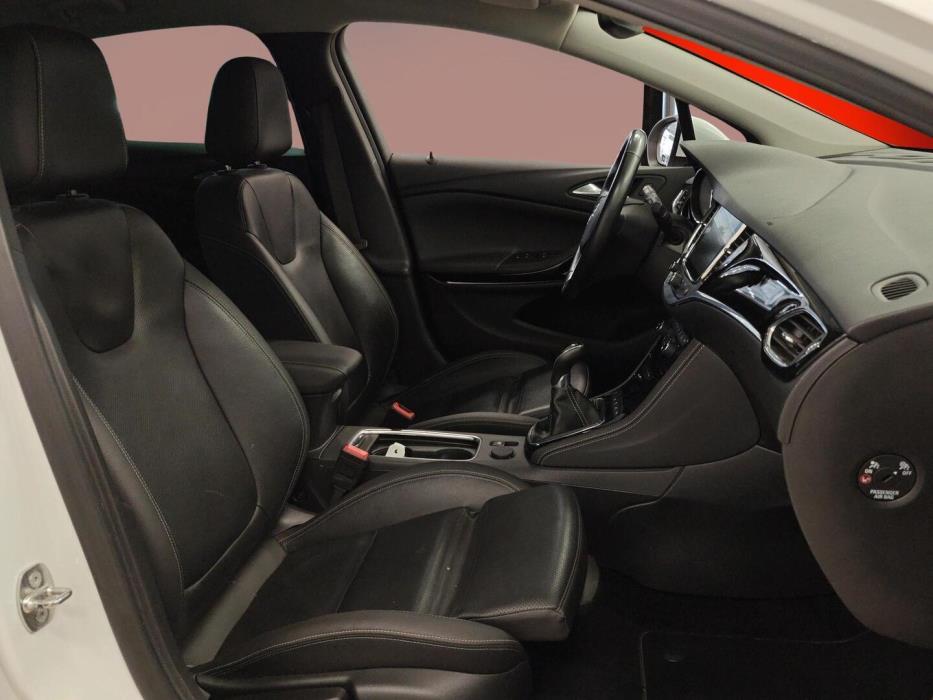 OPEL Astra 2018