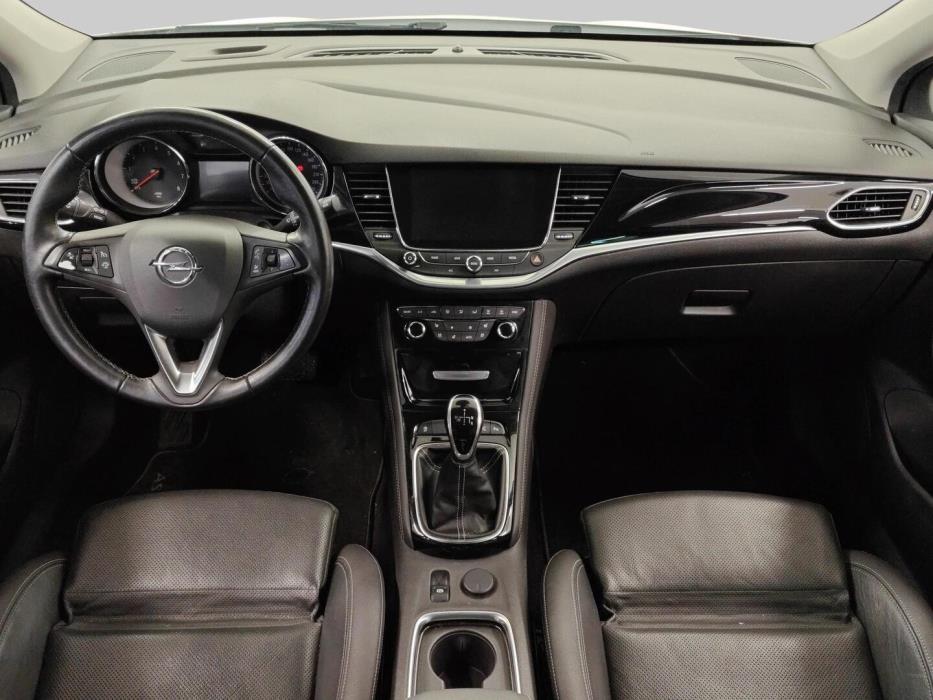 OPEL Astra 2018