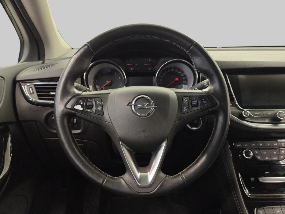 OPEL Astra 2018