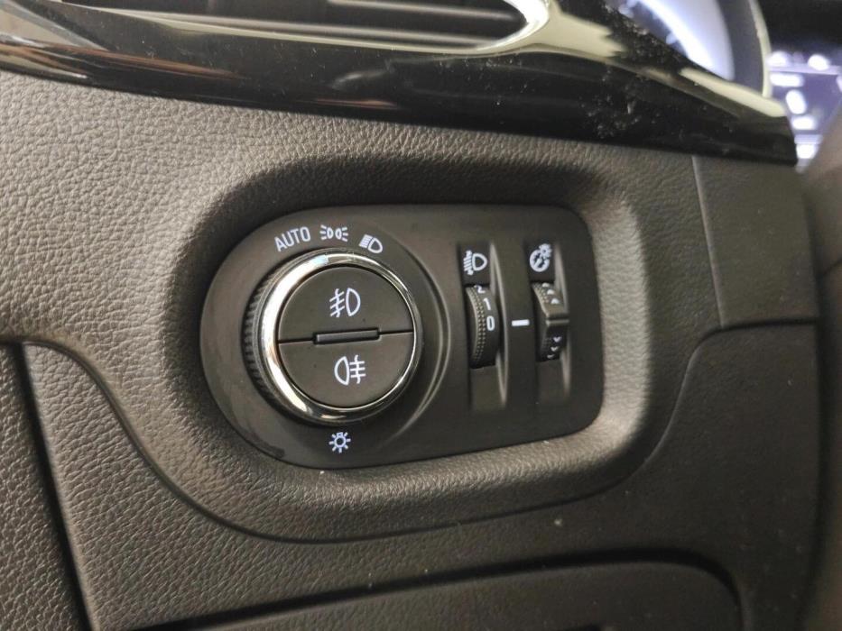 OPEL Astra 2018