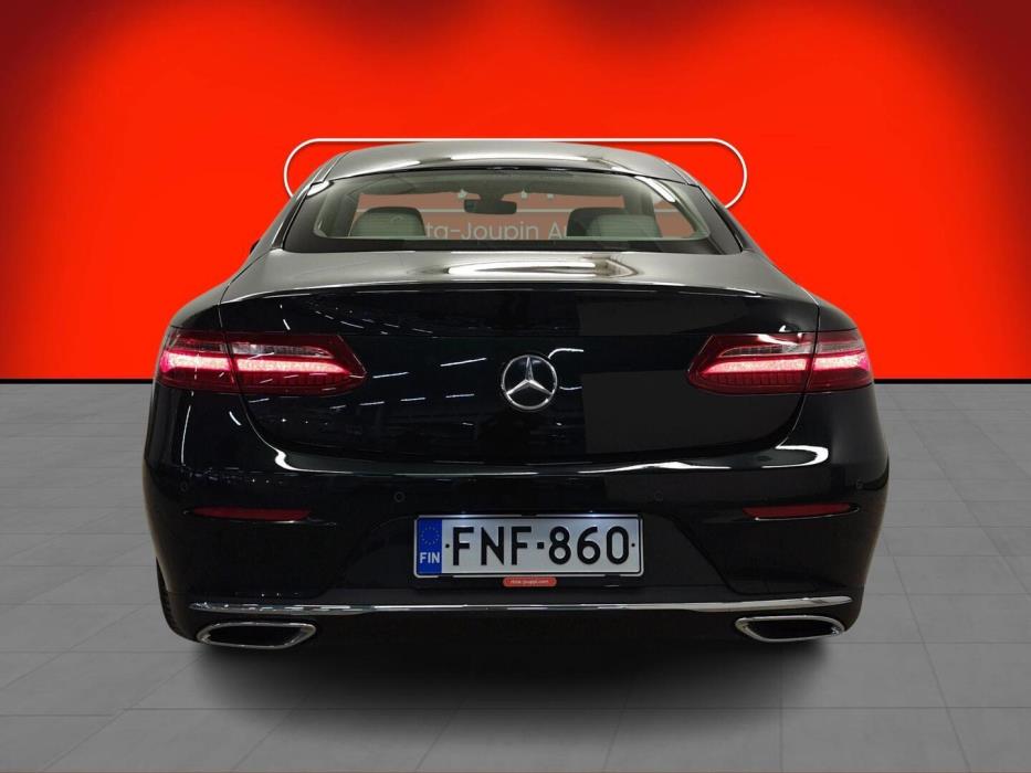 MERCEDES-BENZ E 2018