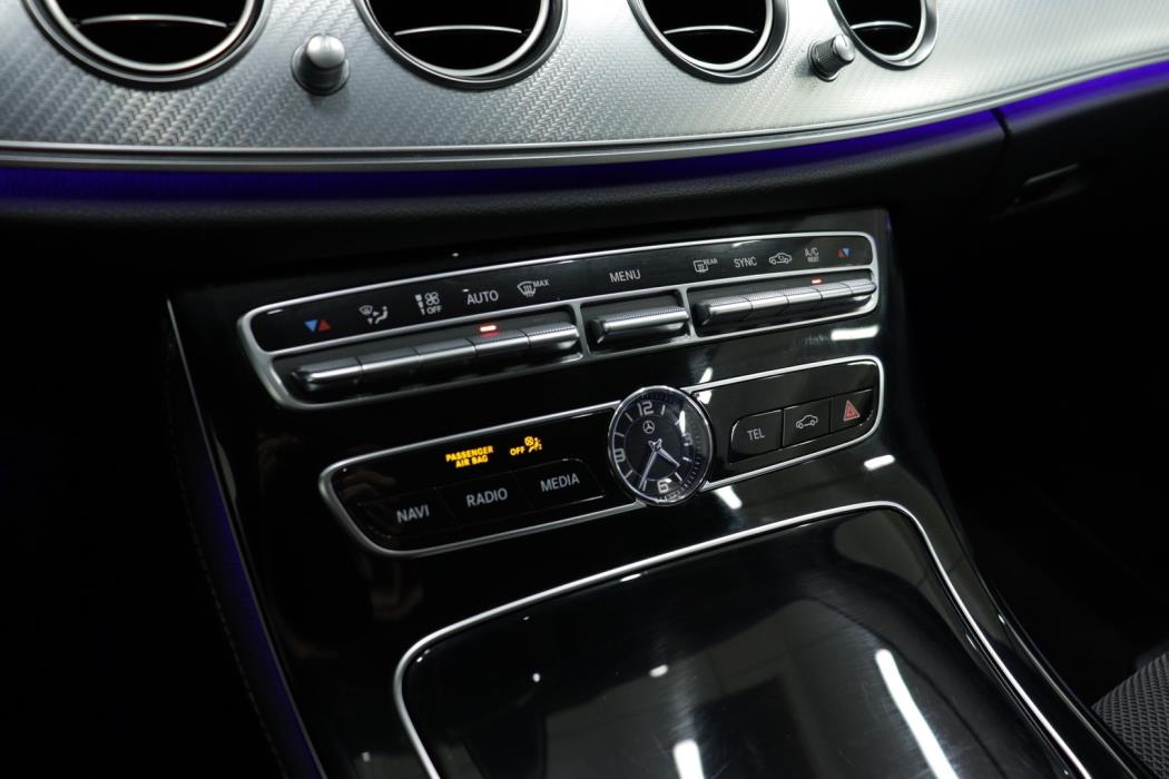 MERCEDES-BENZ E 2018