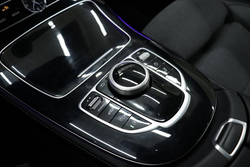 MERCEDES-BENZ E 2018