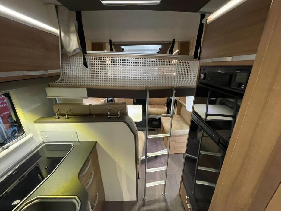 ADRIA Matrix M 670SL 2019