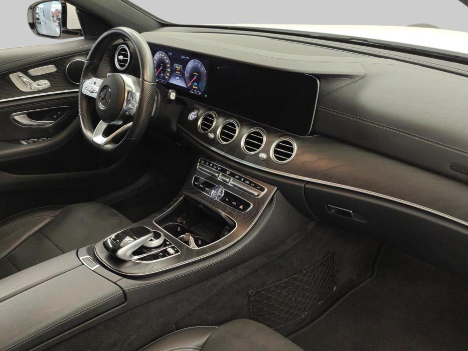MERCEDES-BENZ E 2020