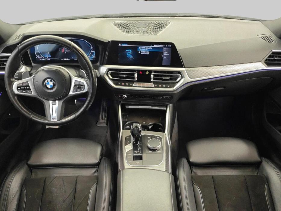 BMW 330 2020