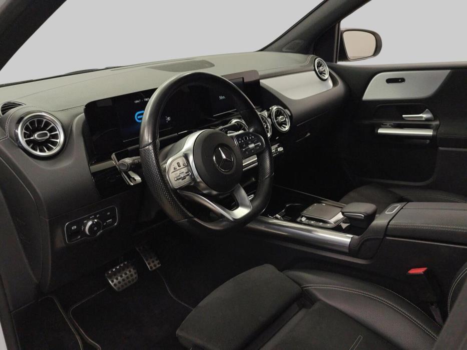 MERCEDES-BENZ B 2021