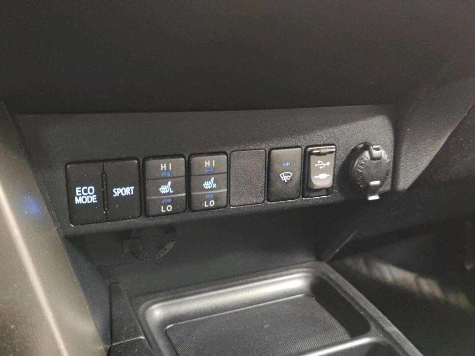 TOYOTA RAV4 2013