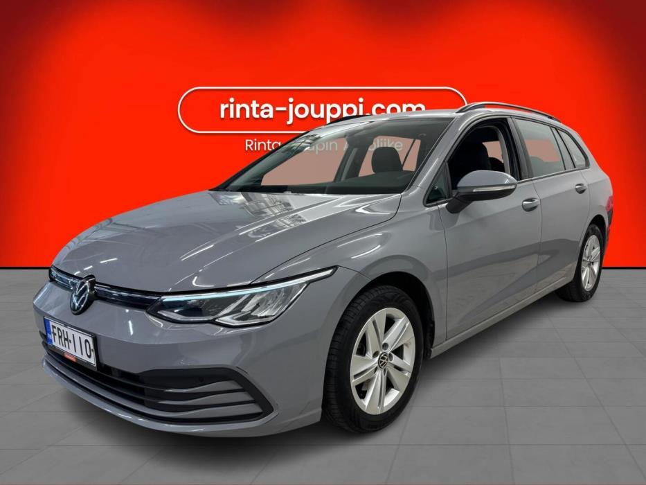 VOLKSWAGEN Golf 2023