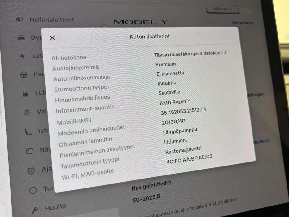 TESLA Model Y 2023