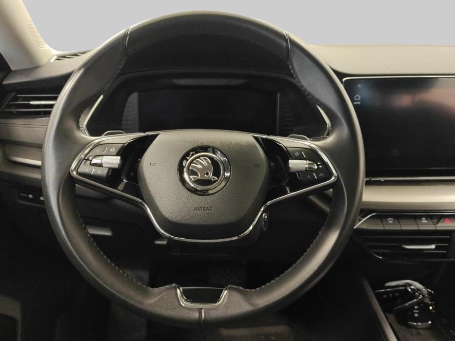 SKODA Octavia 2024