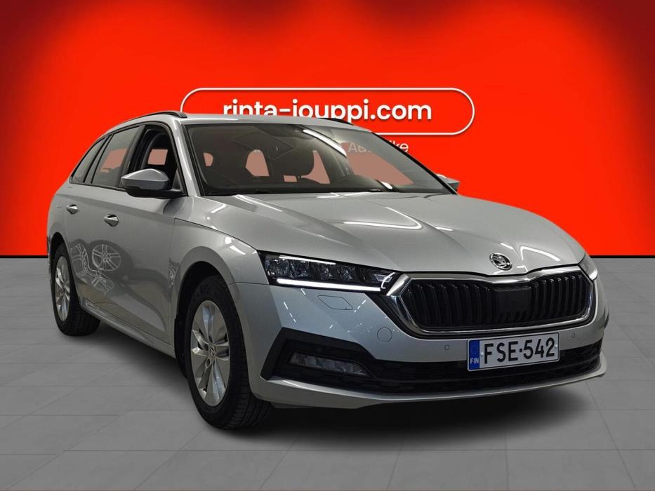 SKODA Octavia 2024