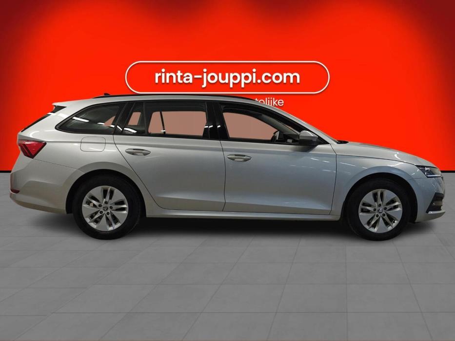 SKODA Octavia 2024