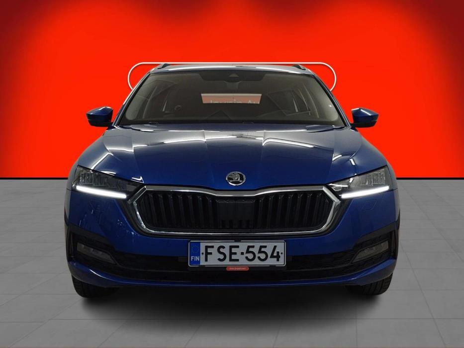 SKODA Octavia 2024